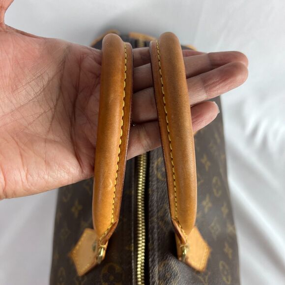 Louis Vuitton Speedy 30 Monogram Bag - Picture 9 of 16